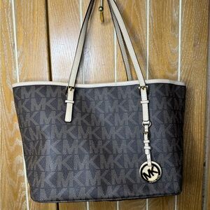 Michael Kors purse